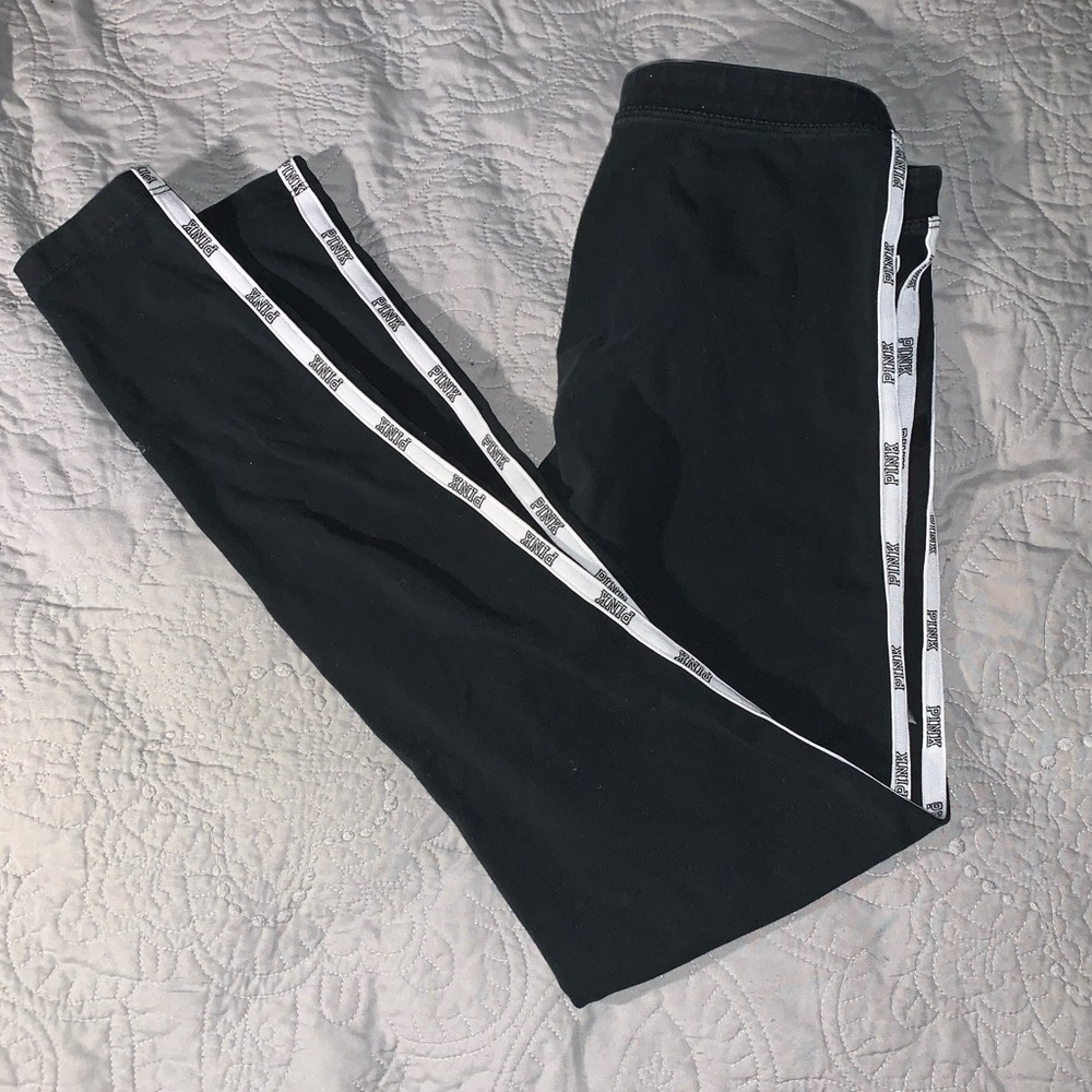 Victoria’s Secret PINK leggings